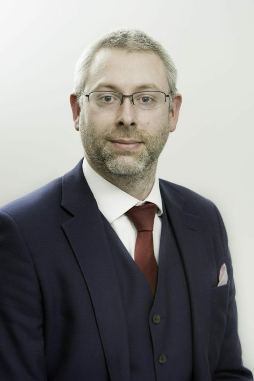 Guy Carpenter Portraits.  Photo by Steve Dunlop steve@stevedunlop.com www.stevedunlop.com +447762084057