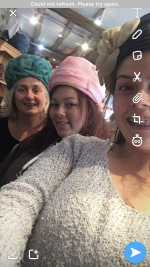 B4409B3C-F751-406D-A5F3-33813E3C1A14